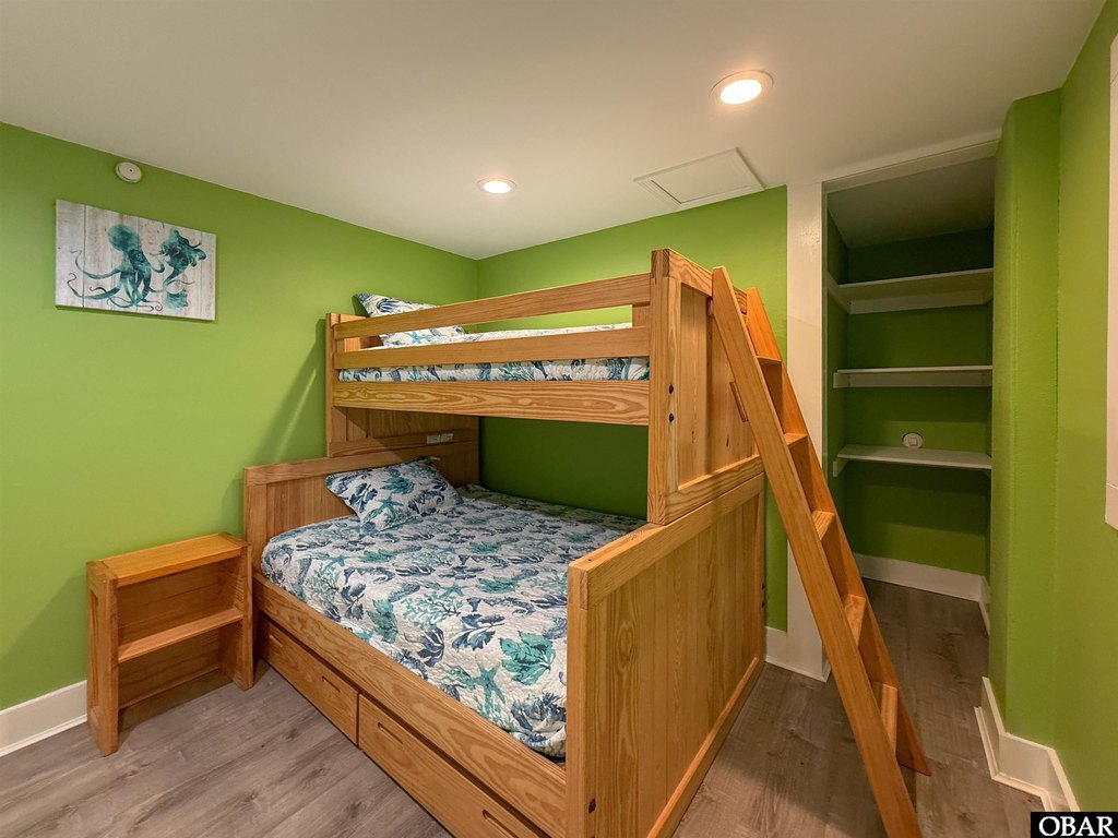 Corolla, North Carolina, 27927, United States, 4 Bedrooms Bedrooms, ,3 BathroomsBathrooms,Residential,Forsale,1964359