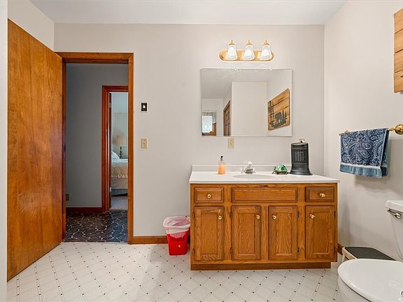 Old Forge, New York, 13420, United States, 4 Bedrooms Bedrooms, ,2 BathroomsBathrooms,Residential,Forsale,1953162