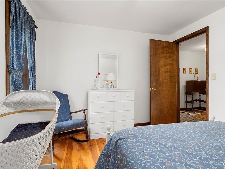 Old Forge, New York, 13420, United States, 8 Bedrooms Bedrooms, ,3 BathroomsBathrooms,Residential,Forsale,1953160
