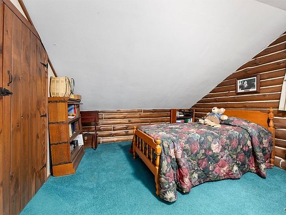 Old Forge, New York, 13420, United States, 3 Bedrooms Bedrooms, ,3 BathroomsBathrooms,Residential,Forsale,1953161