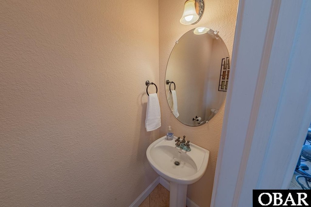 Rodanthe, North Carolina, 27968, United States, 4 Bedrooms Bedrooms, ,4.5 BathroomsBathrooms,Residential,Forsale,1964369