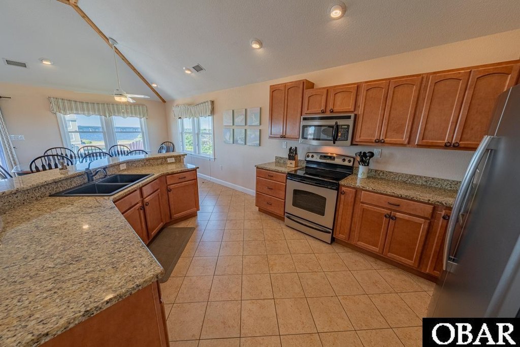 Rodanthe, North Carolina, 27968, United States, 4 Bedrooms Bedrooms, ,4.5 BathroomsBathrooms,Residential,Forsale,1964369