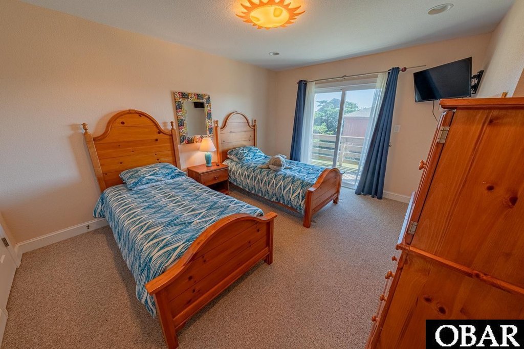 Rodanthe, North Carolina, 27968, United States, 4 Bedrooms Bedrooms, ,4.5 BathroomsBathrooms,Residential,Forsale,1964369