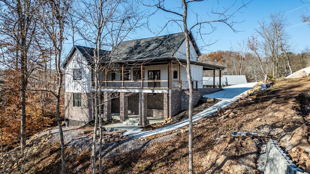 Ten Mile, Tennessee, 37880, United States, 3 Bedrooms Bedrooms, ,3 BathroomsBathrooms,Residential,Forsale,1894351