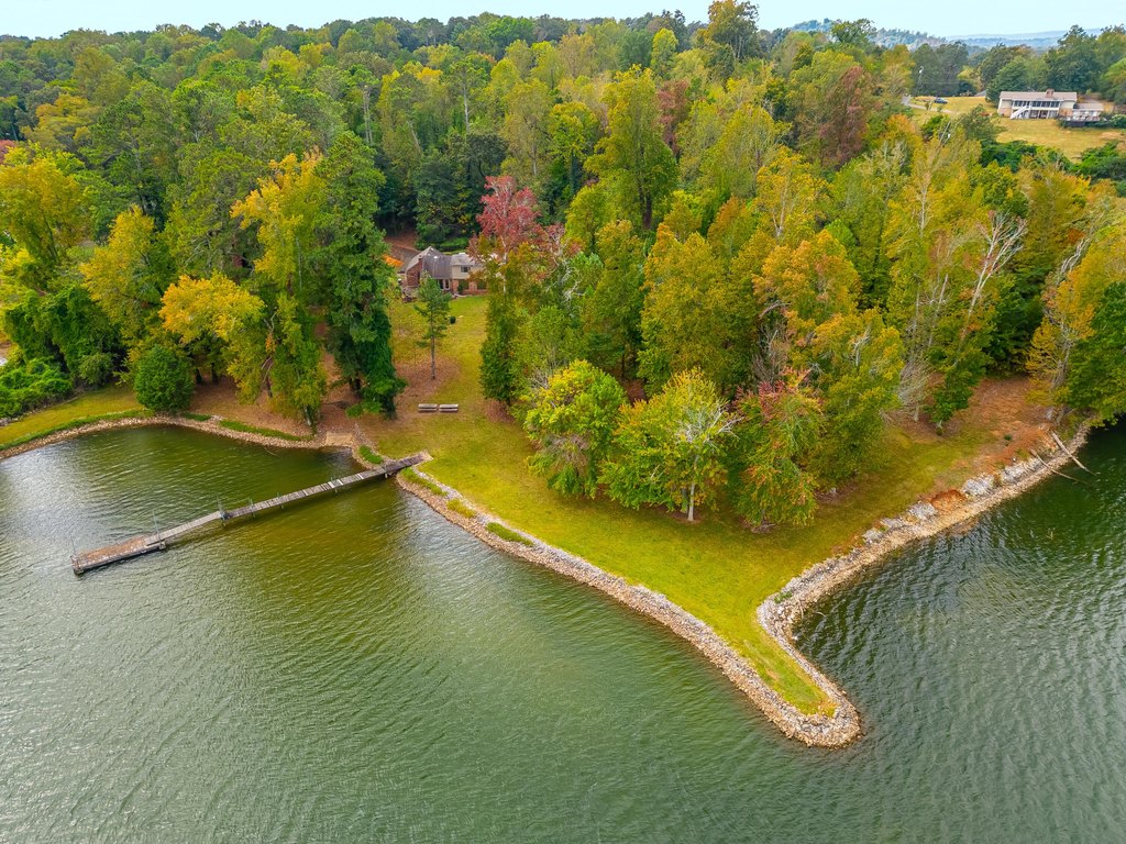 Harrison, Tennessee, 37341, United States, 4 Bedrooms Bedrooms, ,2.5 BathroomsBathrooms,Residential,Forsale,1894373