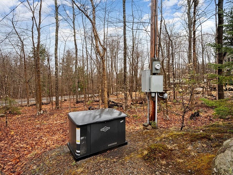 Old Forge, New York, 13420, United States, 4 Bedrooms Bedrooms, ,2 BathroomsBathrooms,Residential,Forsale,1953162