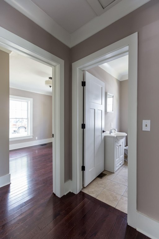 Chattanooga, Tennessee, 37405, United States, 3 Bedrooms Bedrooms, ,2 BathroomsBathrooms,Residential,Forsale,2009481