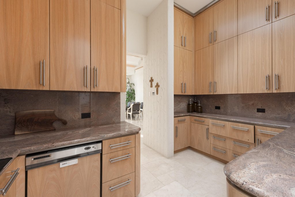 Ooltewah, Tennessee, 37363, United States, 7 Bedrooms Bedrooms, ,8.5 BathroomsBathrooms,Residential,Forsale,2004029