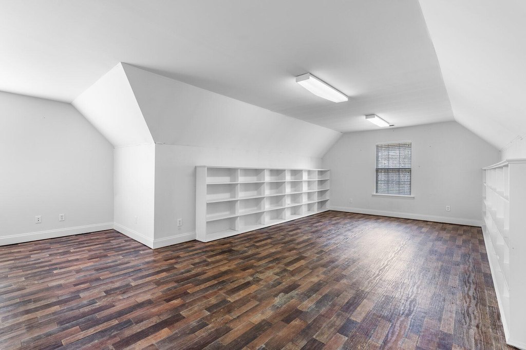 Apison, Tennessee, 37302, United States, 5 Bedrooms Bedrooms, ,4 BathroomsBathrooms,Residential,Forsale,1995301