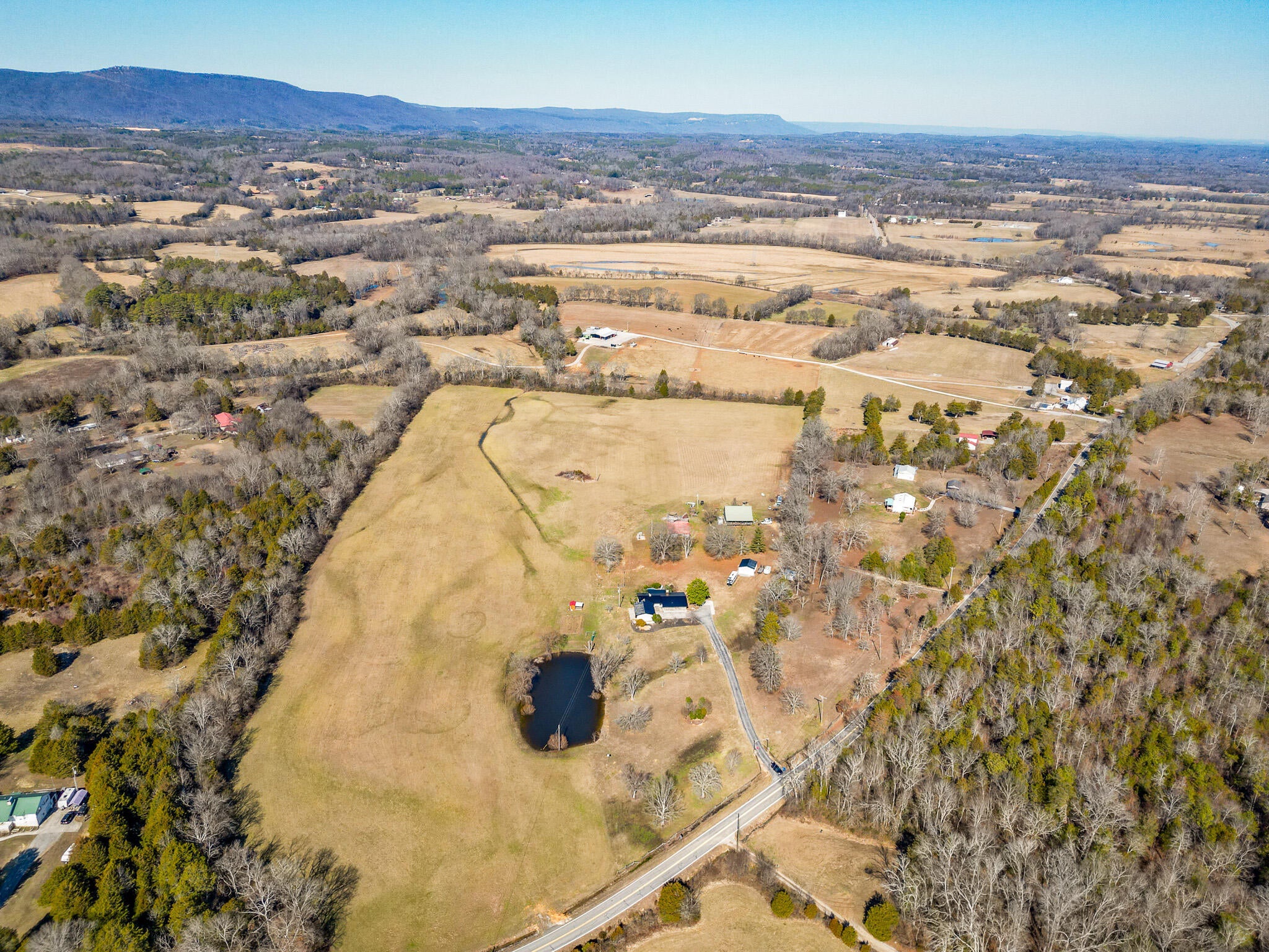 Chickamauga, Georgia, 30707, United States, 4 Bedrooms Bedrooms, ,3 BathroomsBathrooms,Residential,Forsale,2009515