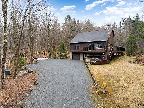 Old Forge, New York, 13420, United States, 4 Bedrooms Bedrooms, ,2 BathroomsBathrooms,Residential,Forsale,1953162