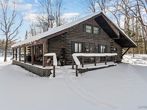 Old Forge, New York, 13420, United States, 3 Bedrooms Bedrooms, ,3 BathroomsBathrooms,Residential,Forsale,1953161