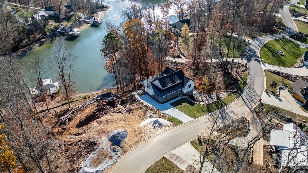 Ten Mile, Tennessee, 37880, United States, 3 Bedrooms Bedrooms, ,3 BathroomsBathrooms,Residential,Forsale,1894351