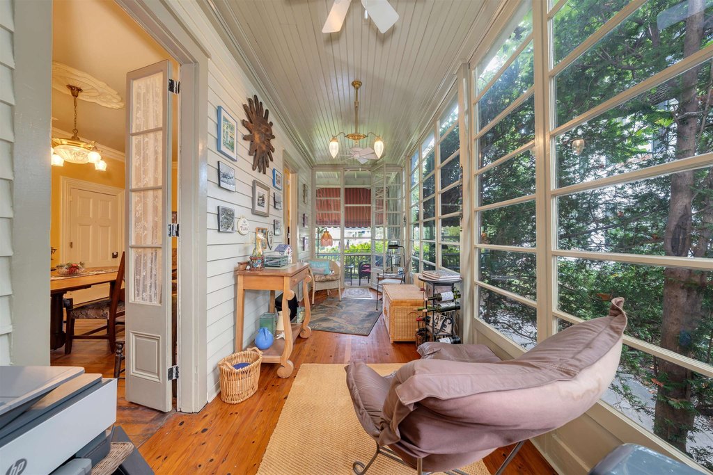 Cape May, New Jersey, 08204, United States, 9 Bedrooms Bedrooms, ,5 BathroomsBathrooms,Residential,Forsale,1967242