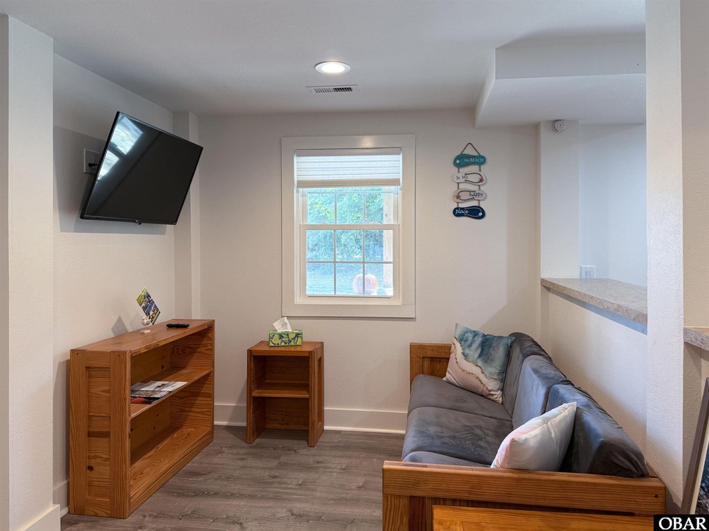 Corolla, North Carolina, 27927, United States, 4 Bedrooms Bedrooms, ,3 BathroomsBathrooms,Residential,Forsale,1964359