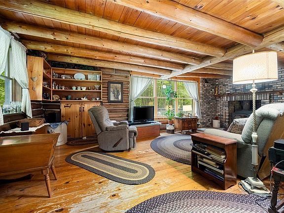 Old Forge, New York, 13420, United States, 3 Bedrooms Bedrooms, ,3 BathroomsBathrooms,Residential,Forsale,1953161