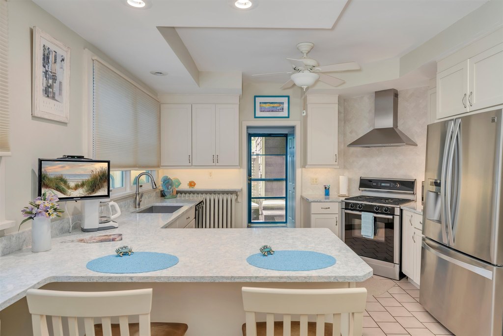 Cape May, New Jersey, 08204, United States, 9 Bedrooms Bedrooms, ,5 BathroomsBathrooms,Residential,Forsale,1967242