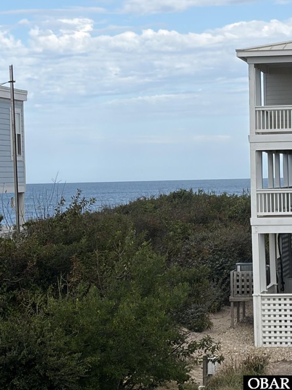 Corolla, North Carolina, 27927, United States, 5 Bedrooms Bedrooms, ,4.5 BathroomsBathrooms,Residential,Forsale,1993784