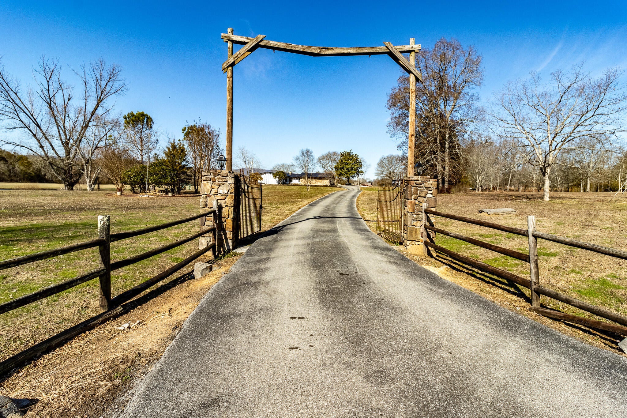 Chickamauga, Georgia, 30707, United States, 4 Bedrooms Bedrooms, ,3 BathroomsBathrooms,Residential,Forsale,2009515