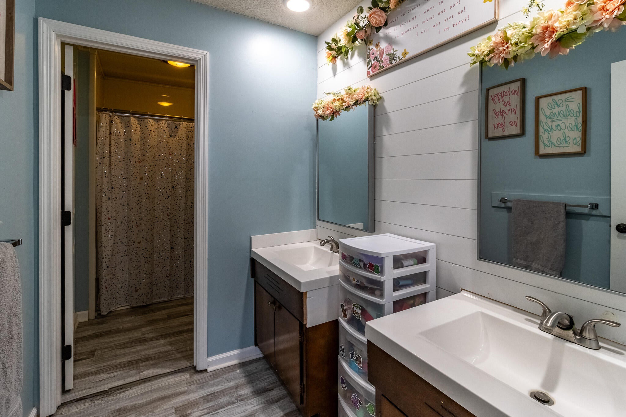 Chickamauga, Georgia, 30707, United States, 4 Bedrooms Bedrooms, ,3 BathroomsBathrooms,Residential,Forsale,2009515