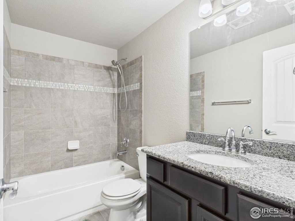 Severance, Colorado, 80550, United States, 4 Bedrooms Bedrooms, ,3 BathroomsBathrooms,Residential,Forsale,1967221