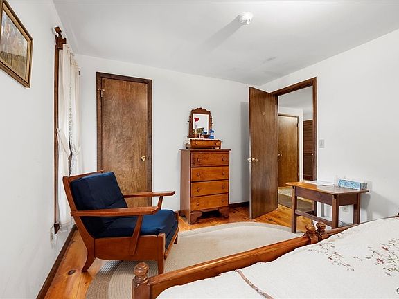 Old Forge, New York, 13420, United States, 8 Bedrooms Bedrooms, ,3 BathroomsBathrooms,Residential,Forsale,1953160