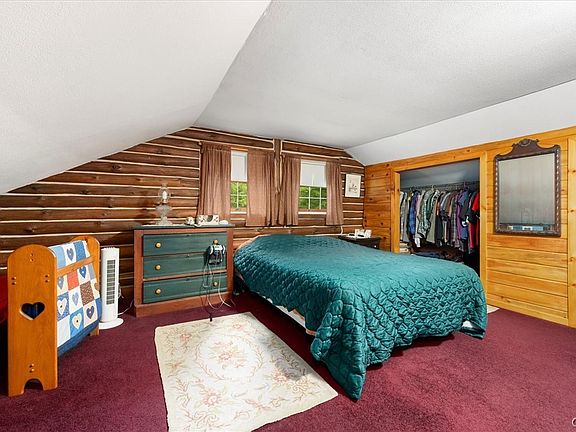 Old Forge, New York, 13420, United States, 3 Bedrooms Bedrooms, ,3 BathroomsBathrooms,Residential,Forsale,1953161