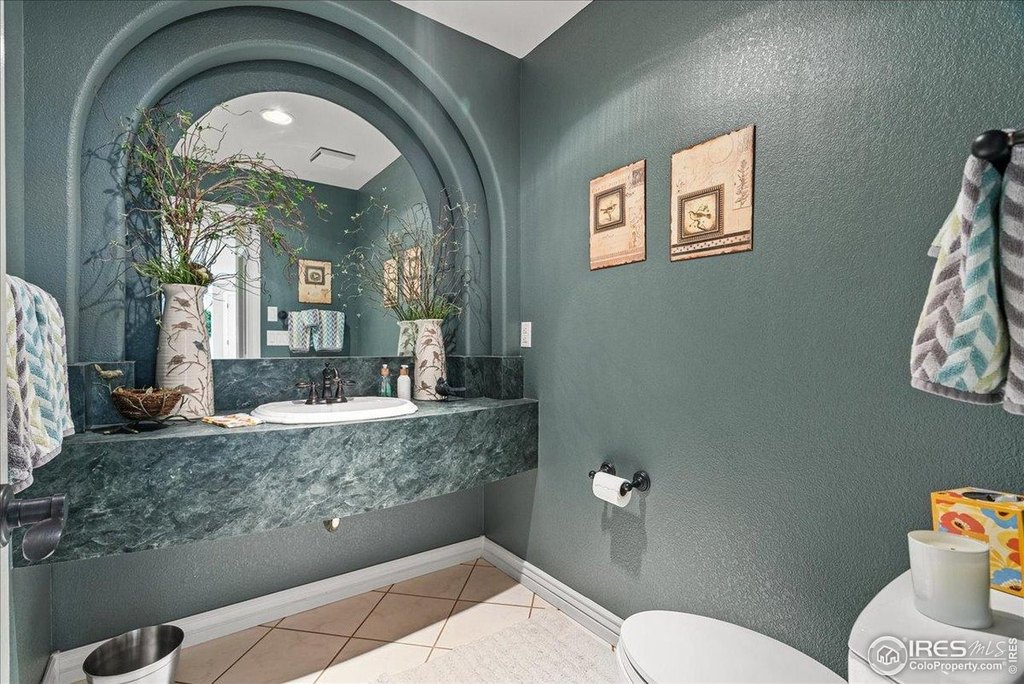 Loveland, Colorado, 80538, United States, 7 Bedrooms Bedrooms, ,4.5 BathroomsBathrooms,Residential,Forsale,1967223