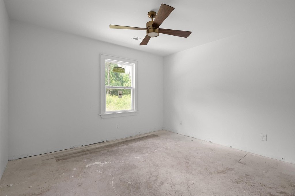 Chattanooga, Tennessee, 37421, United States, 6 Bedrooms Bedrooms, ,5 BathroomsBathrooms,Residential,Forsale,1946769