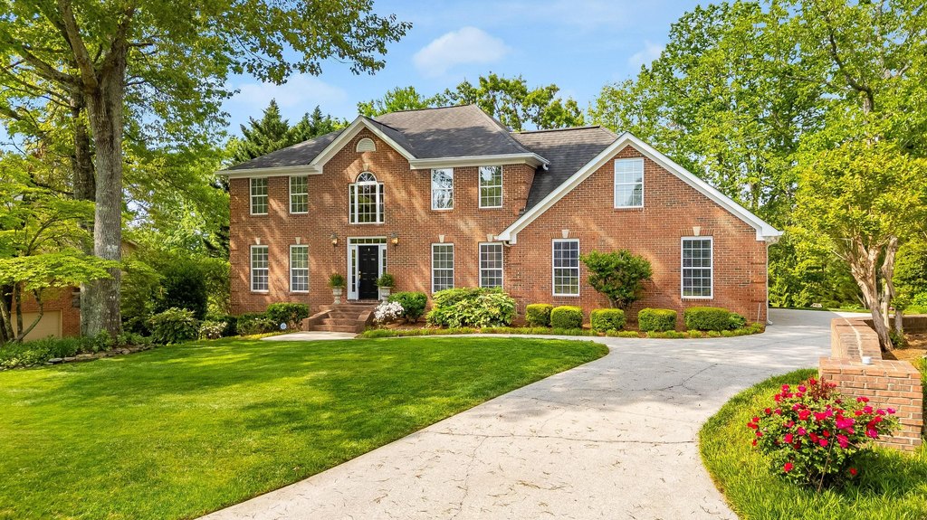 Ringgold, Georgia, 30736, United States, 4 Bedrooms Bedrooms, ,3.5 BathroomsBathrooms,Residential,Forsale,2004679