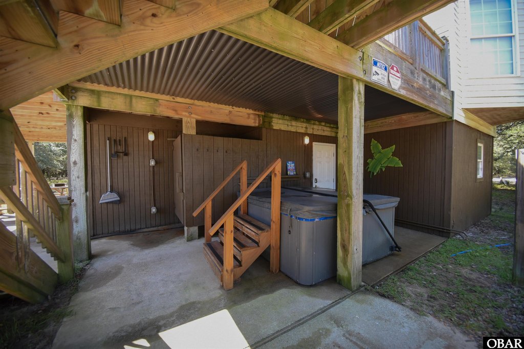 Corolla, North Carolina, 27927, United States, 4 Bedrooms Bedrooms, ,3 BathroomsBathrooms,Residential,Forsale,1964359