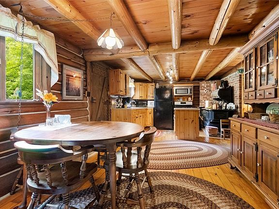Old Forge, New York, 13420, United States, 3 Bedrooms Bedrooms, ,3 BathroomsBathrooms,Residential,Forsale,1953161