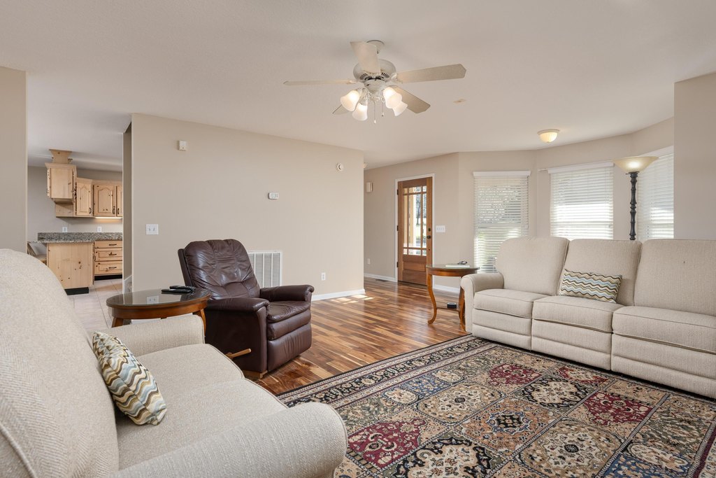 Ooltewah, Tennessee, 37363, United States, 4 Bedrooms Bedrooms, ,2.5 BathroomsBathrooms,Residential,Forsale,1922186