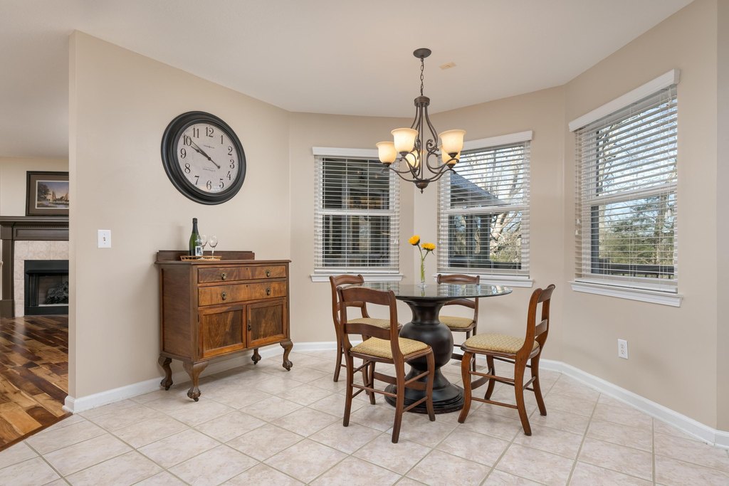 Ooltewah, Tennessee, 37363, United States, 4 Bedrooms Bedrooms, ,2.5 BathroomsBathrooms,Residential,Forsale,1922186