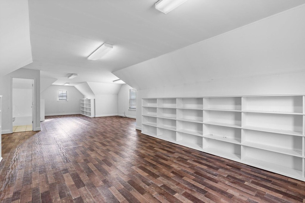 Apison, Tennessee, 37302, United States, 5 Bedrooms Bedrooms, ,4 BathroomsBathrooms,Residential,Forsale,1995301