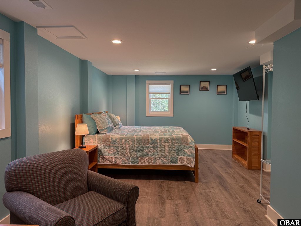 Corolla, North Carolina, 27927, United States, 4 Bedrooms Bedrooms, ,3 BathroomsBathrooms,Residential,Forsale,1964359