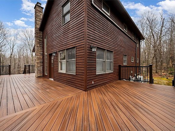Old Forge, New York, 13420, United States, 4 Bedrooms Bedrooms, ,2 BathroomsBathrooms,Residential,Forsale,1953162