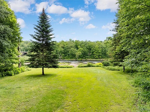Old Forge, New York, 13420, United States, 3 Bedrooms Bedrooms, ,3 BathroomsBathrooms,Residential,Forsale,1953161