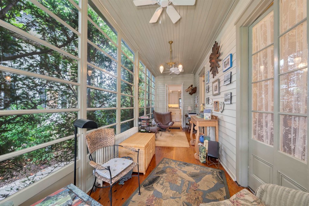 Cape May, New Jersey, 08204, United States, 9 Bedrooms Bedrooms, ,5 BathroomsBathrooms,Residential,Forsale,1967242