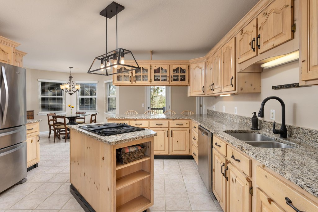 Ooltewah, Tennessee, 37363, United States, 4 Bedrooms Bedrooms, ,2.5 BathroomsBathrooms,Residential,Forsale,1922186