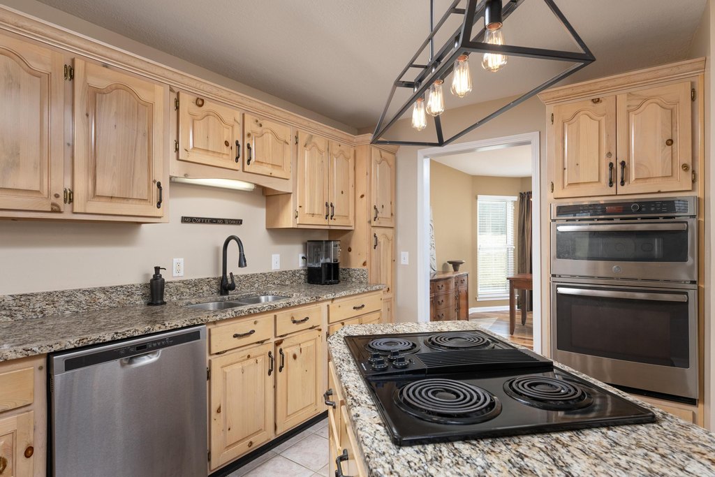 Ooltewah, Tennessee, 37363, United States, 4 Bedrooms Bedrooms, ,2.5 BathroomsBathrooms,Residential,Forsale,1922186