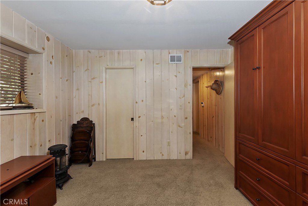 Lake Arrowhead, California, 92352, United States, 4 Bedrooms Bedrooms, ,4 BathroomsBathrooms,Residential,Forsale,2004002