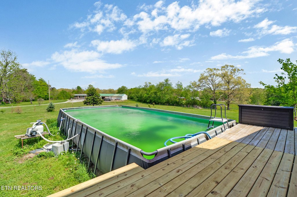 Crossville, Tennessee, 38571, United States, 3 Bedrooms Bedrooms, ,2.5 BathroomsBathrooms,Residential,Forsale,1907865