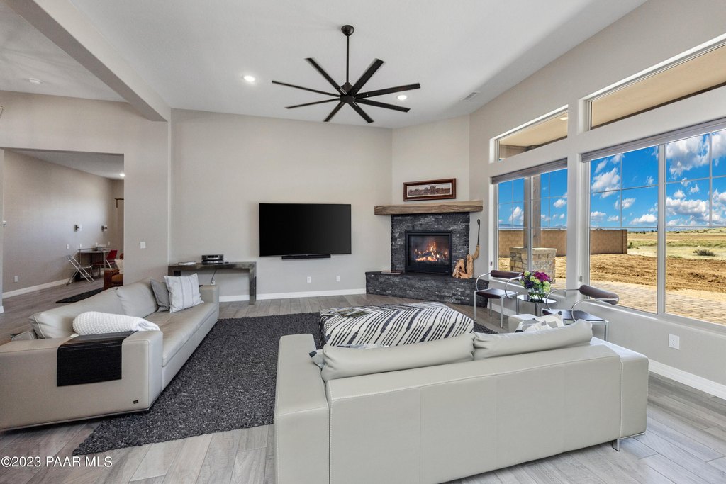 Prescott, Arizona, 86301, United States, 3 Bedrooms Bedrooms, ,3.5 BathroomsBathrooms,Residential,Forsale,1992713