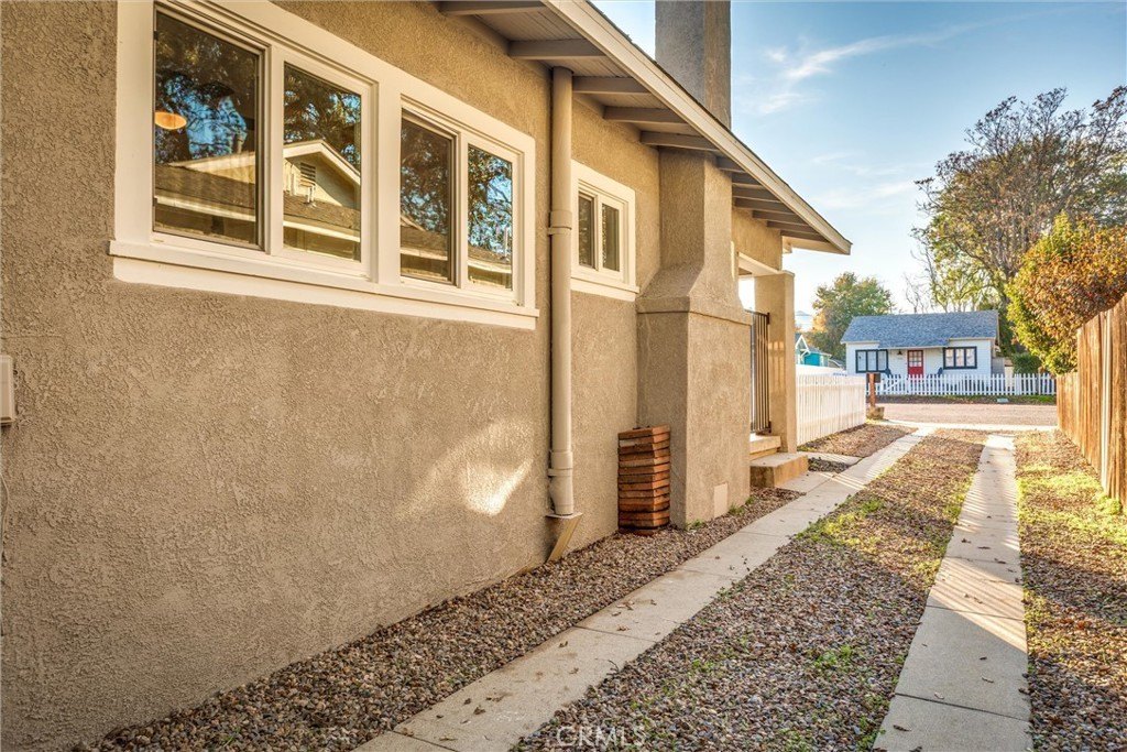 Paso Robles, California, 93446, United States, 3 Bedrooms Bedrooms, ,1 BathroomBathrooms,Residential,Forsale,2009024