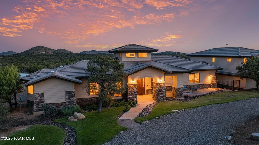 Prescott, Arizona, 86305, United States, 3 Bedrooms Bedrooms, ,2.5 BathroomsBathrooms,Residential,Forsale,1967158