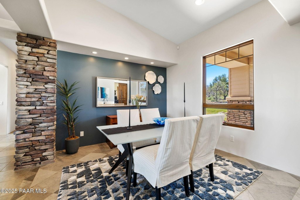 Prescott, Arizona, 86305, United States, 3 Bedrooms Bedrooms, ,2.5 BathroomsBathrooms,Residential,Forsale,1967158