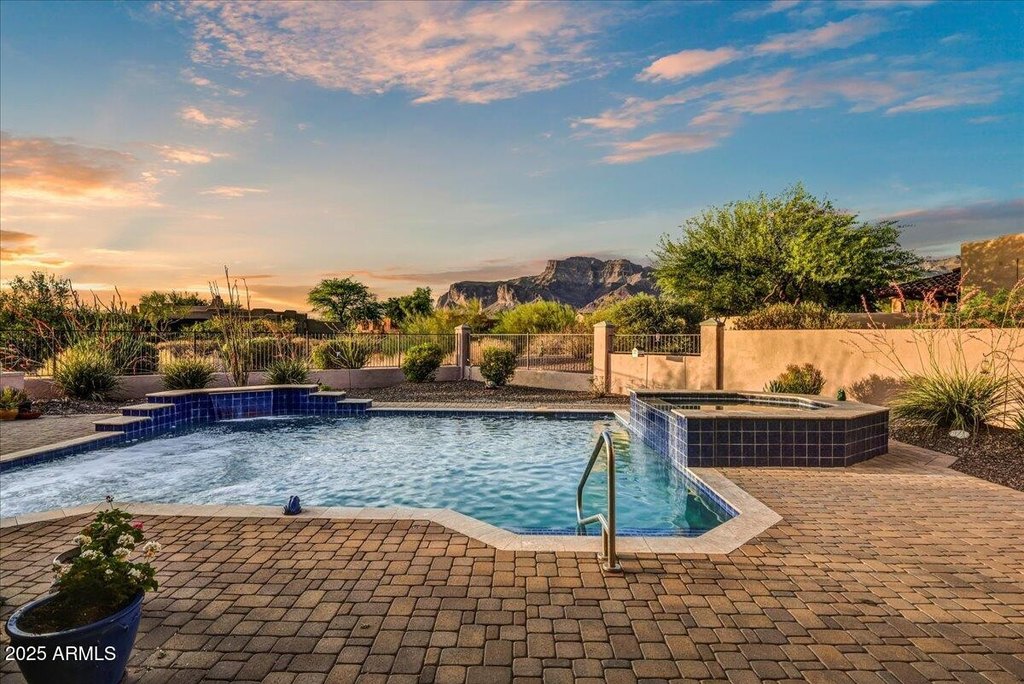 Gold Canyon, Arizona, 85118, United States, 3 Bedrooms Bedrooms, ,4 BathroomsBathrooms,Residential,Forsale,1884331