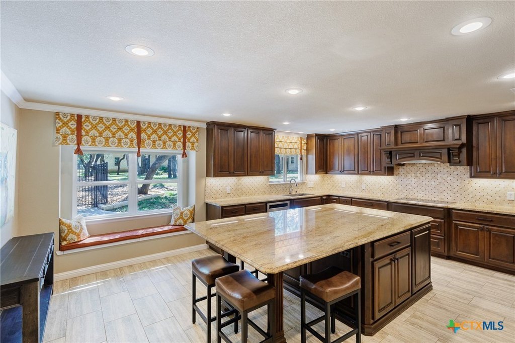 Georgetown, Texas, 78628, United States, 8 Bedrooms Bedrooms, ,6.5 BathroomsBathrooms,Residential,Forsale,2008409