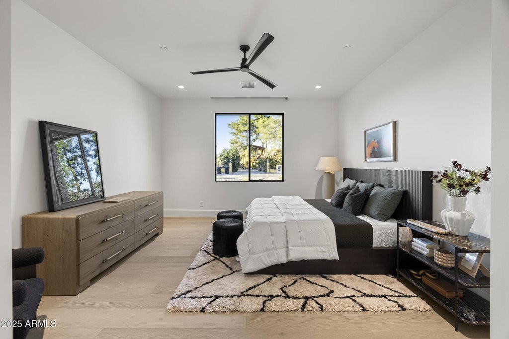 Scottsdale, Arizona, 85254, United States, 6 Bedrooms Bedrooms, ,6.5 BathroomsBathrooms,Residential,Forsale,2004934